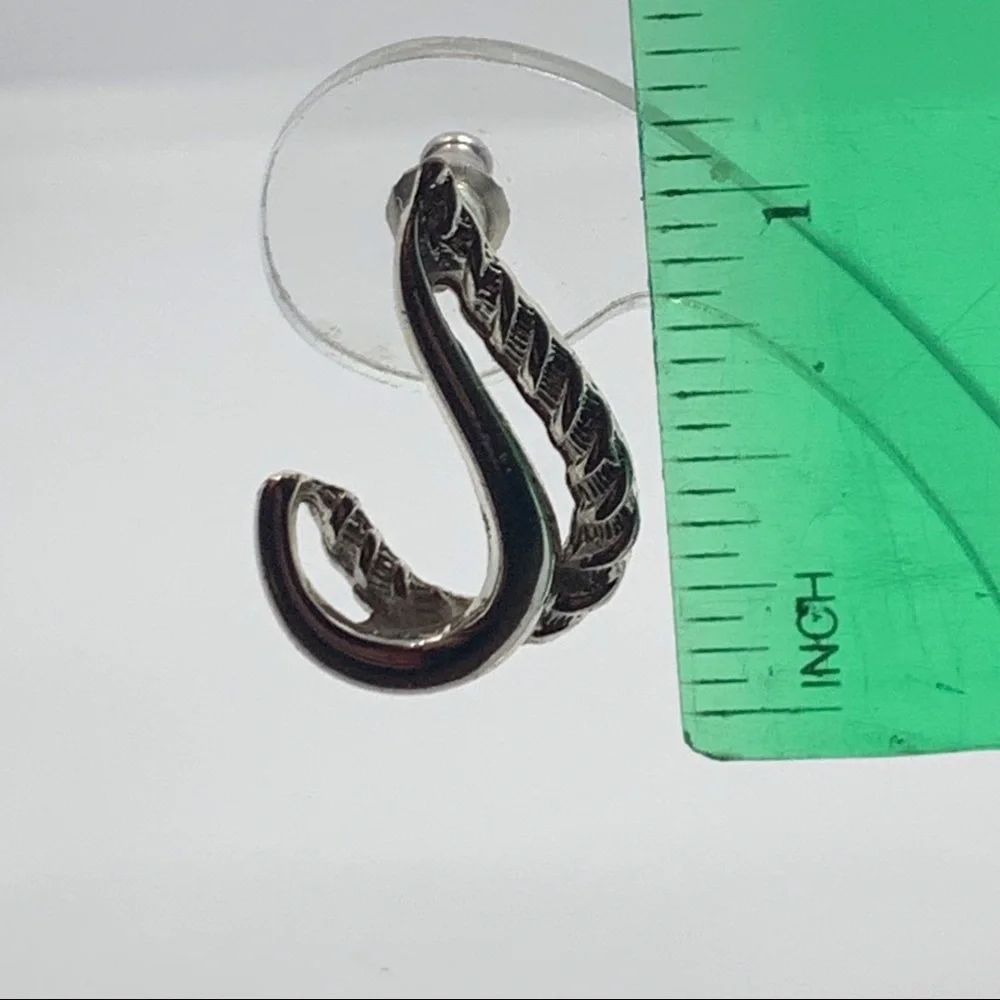 Vintage Almay hook shaped earrings